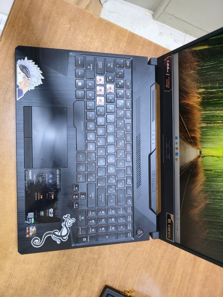 ASUS Laptop - 4