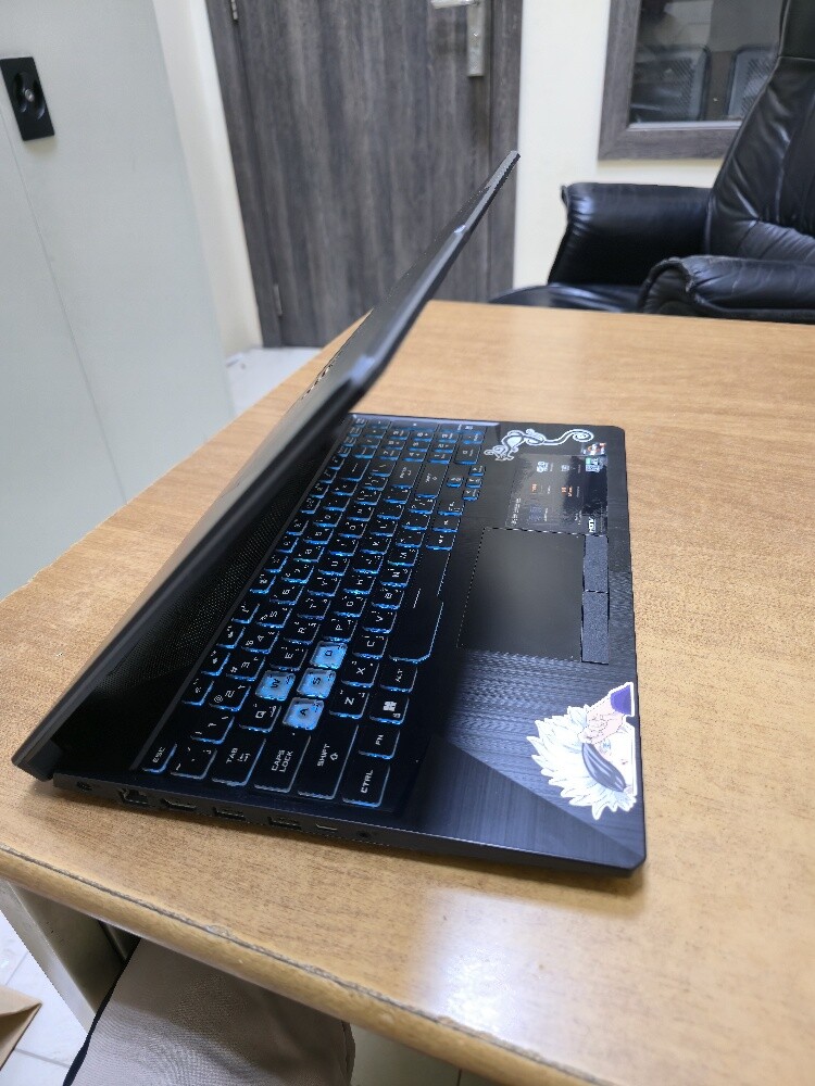 ASUS Laptop - 1
