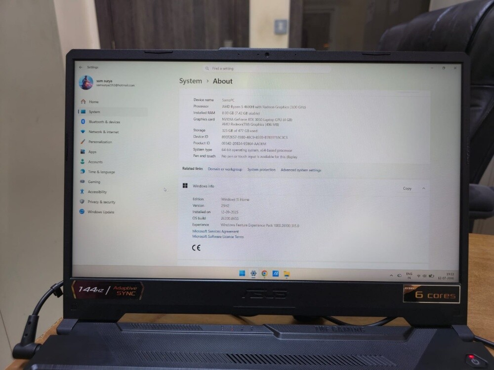 ASUS Laptop - 11
