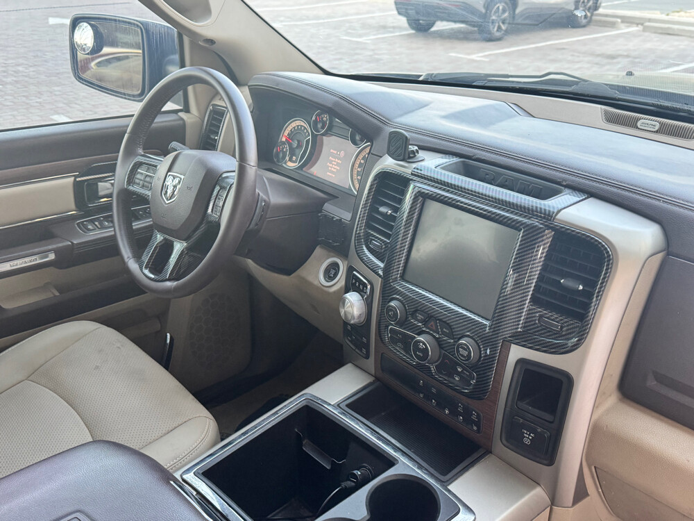 2014 RAM 1500 Laramie - 2
