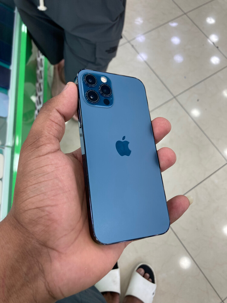 iPhone 12 Pro (256gb) - 6