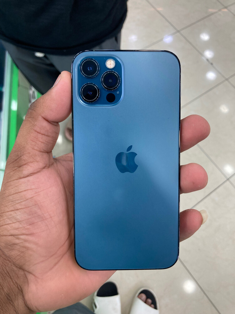 iPhone 12 Pro (256gb) - 1