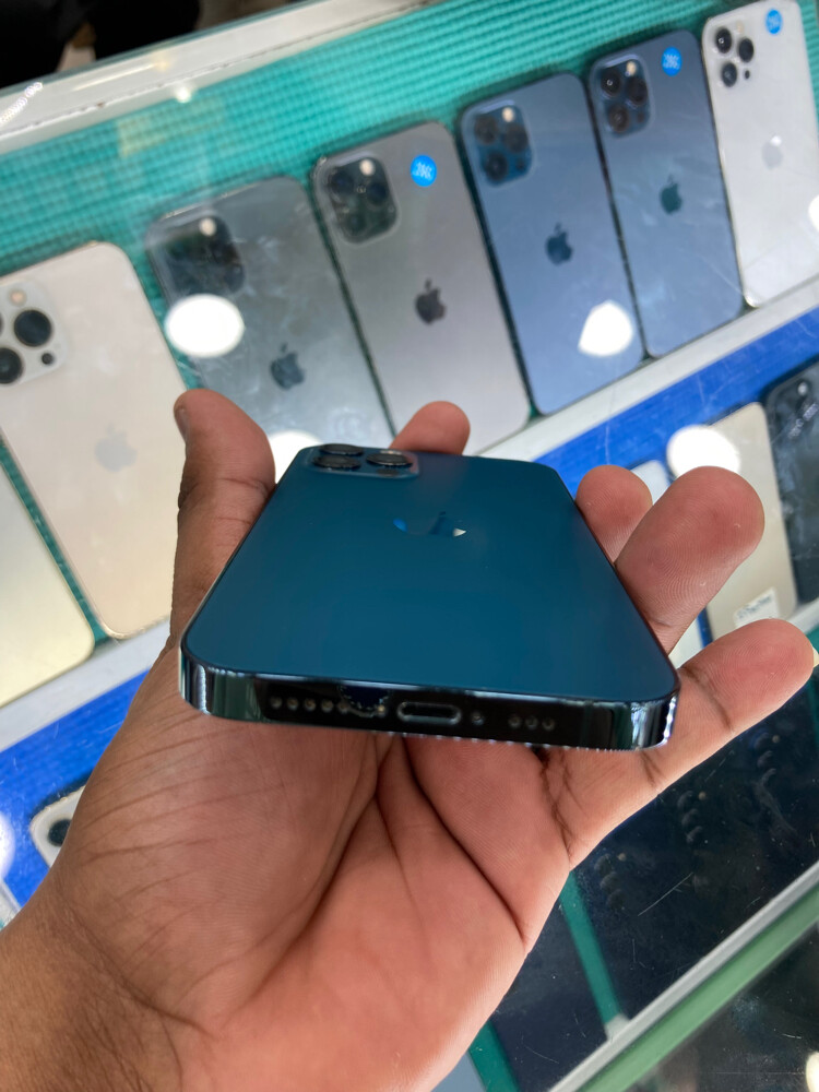 iPhone 12 Pro (256gb) - 2