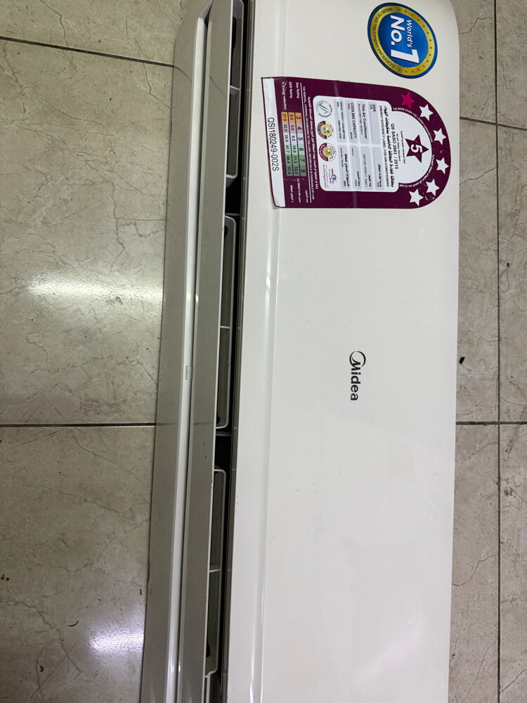 midea split Ac 1.5 ton good  - 2