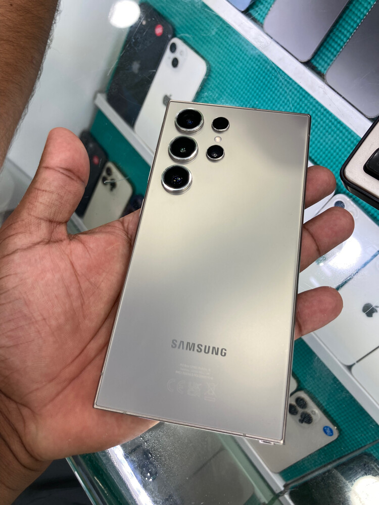 Samsung S24 Ultra (256gb) - 5