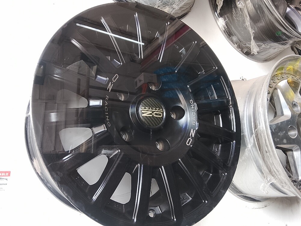 OZ Racing - 6