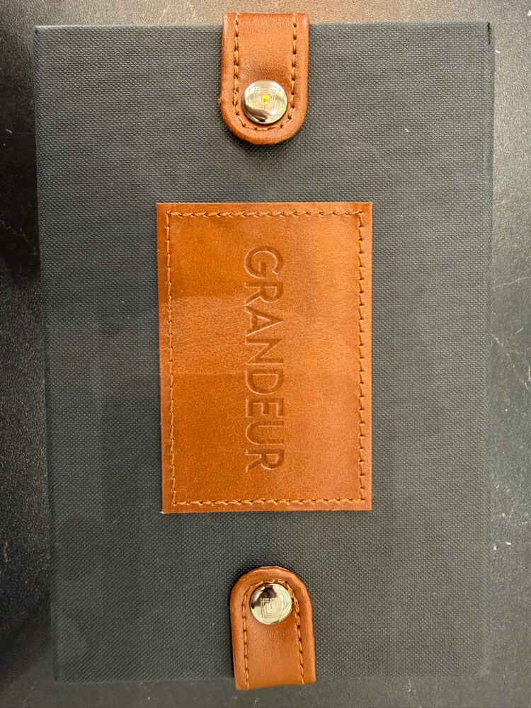 GRANDEUR - 5