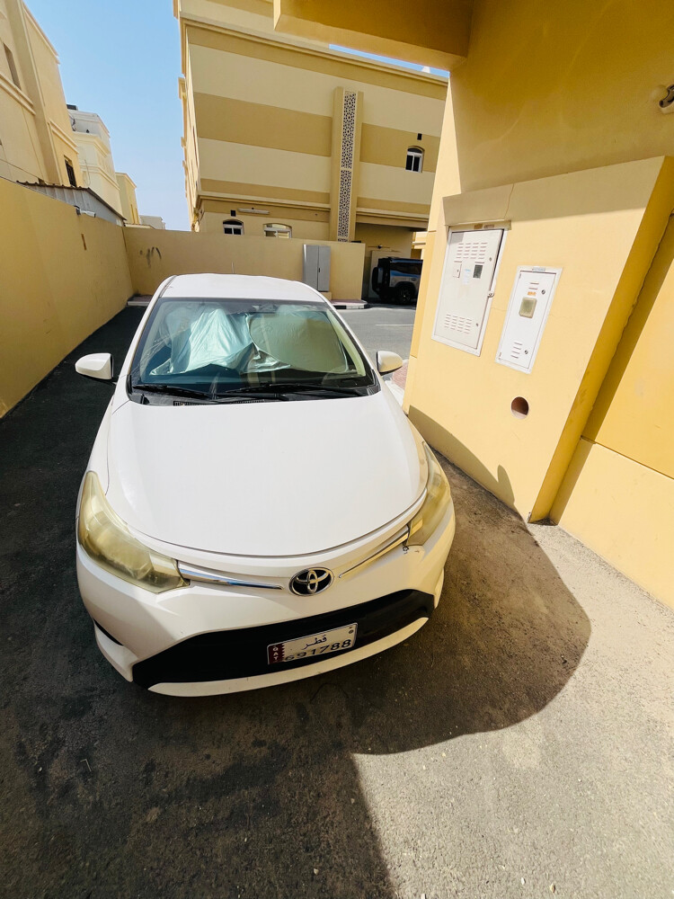 Clean Yaris for sale - 5