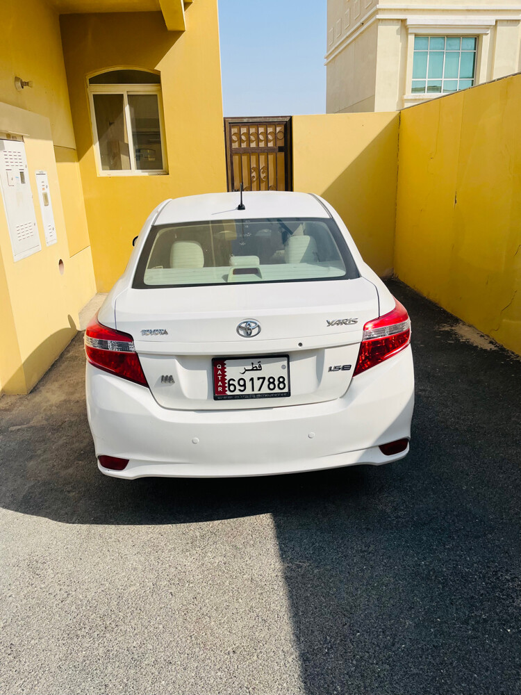 Clean Yaris for sale - 1