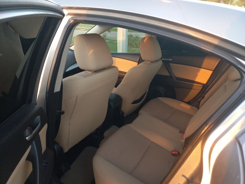 mazda zoom 3 - 7