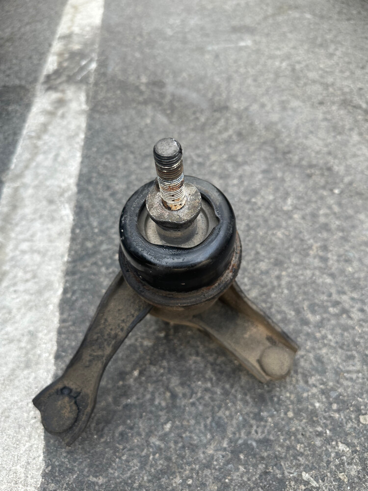 Gear Mounting Camry 2012-2017 - 1