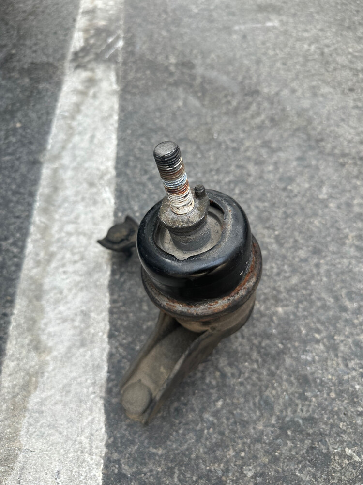 Gear Mounting Camry 2012-2017 - 2