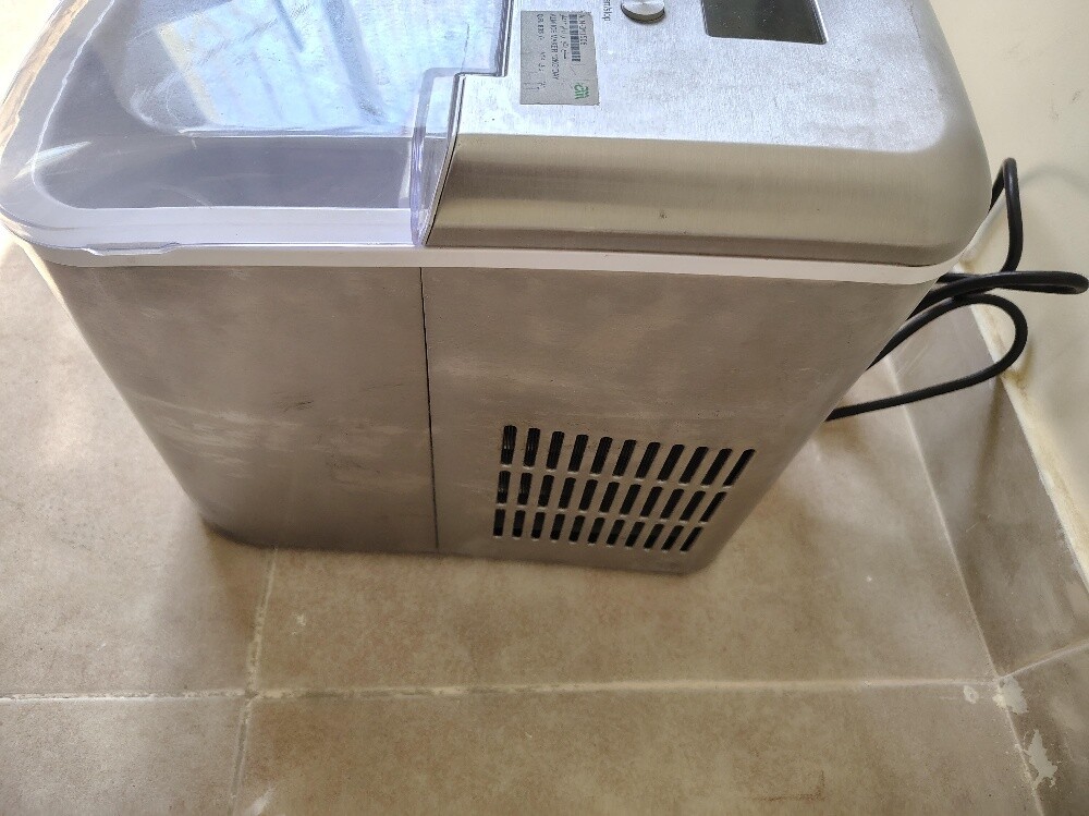 urgent sell ice maker .....ice cube - 4