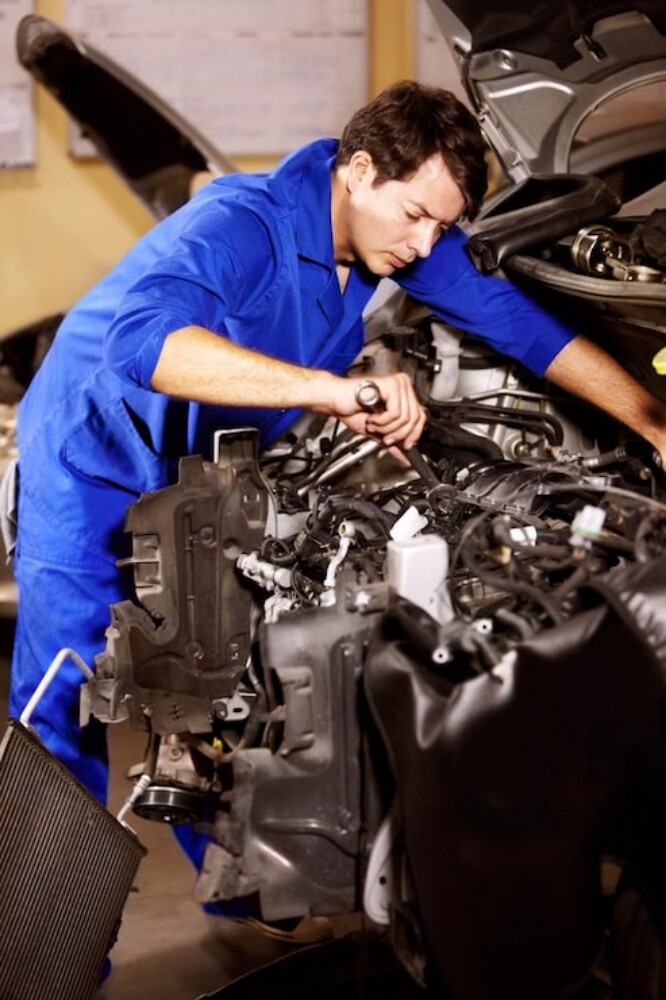 JAKIR NAJEEM CAR SERVICES - 2