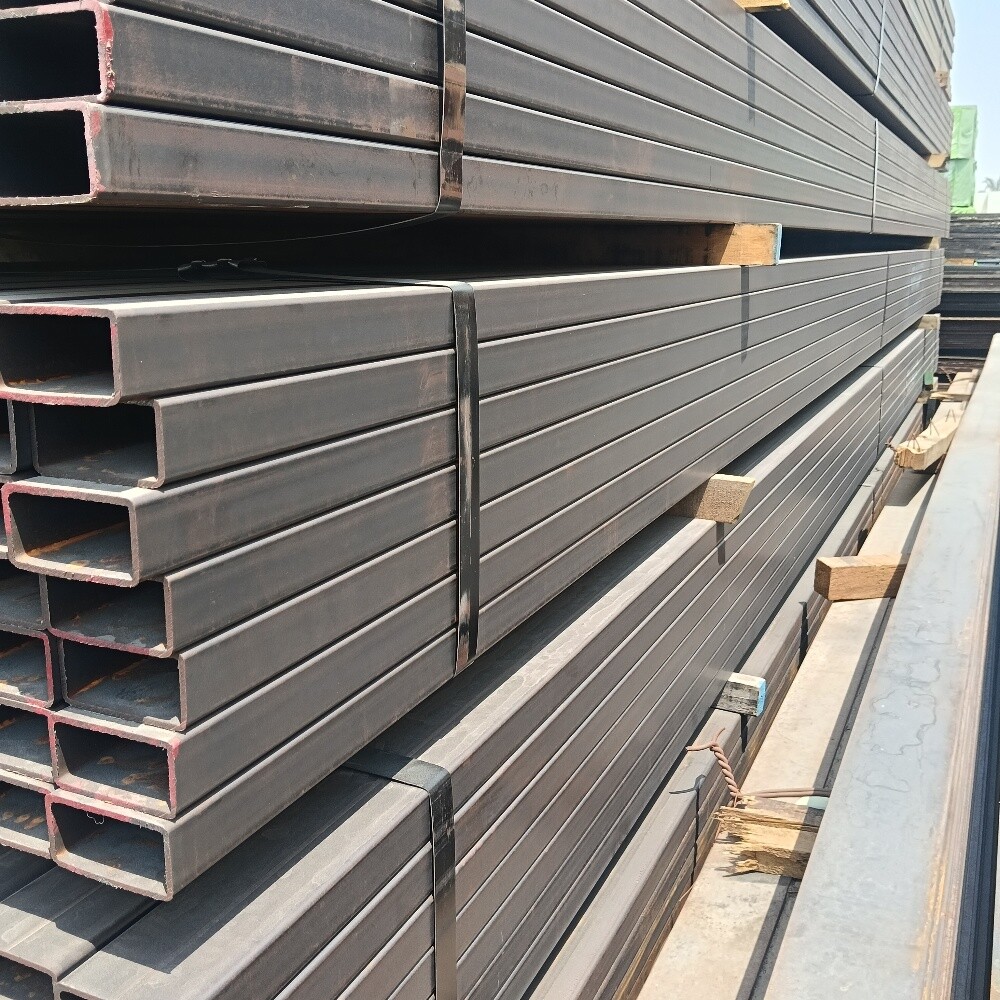 Used and new iron tube 8x8 - 2