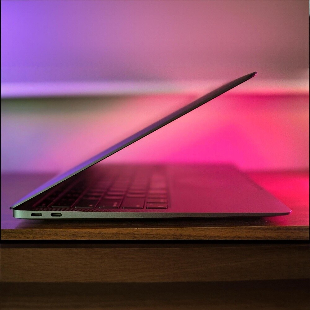 Apple i7 399 Qr with display issue - 1