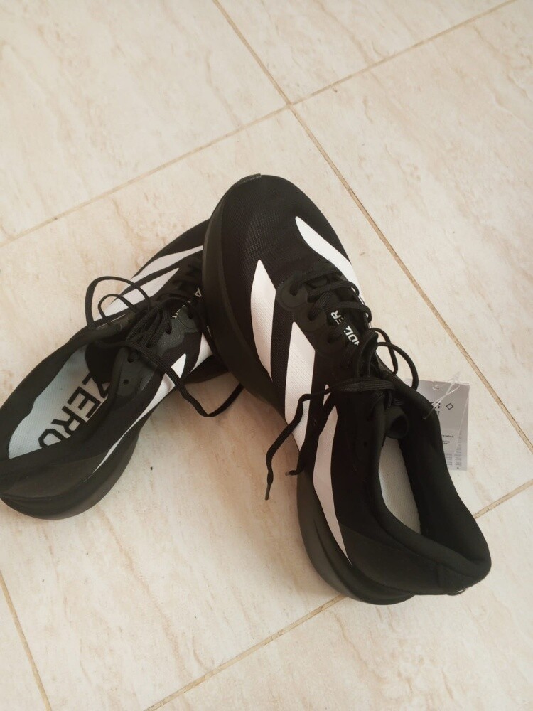 Authentic Adidas Adizero EVO SL - 2