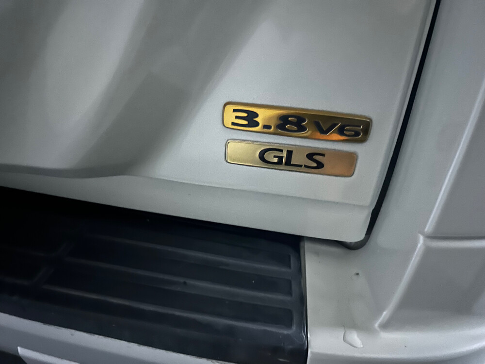 Mitsubishi Pajero Gold Edition - 2