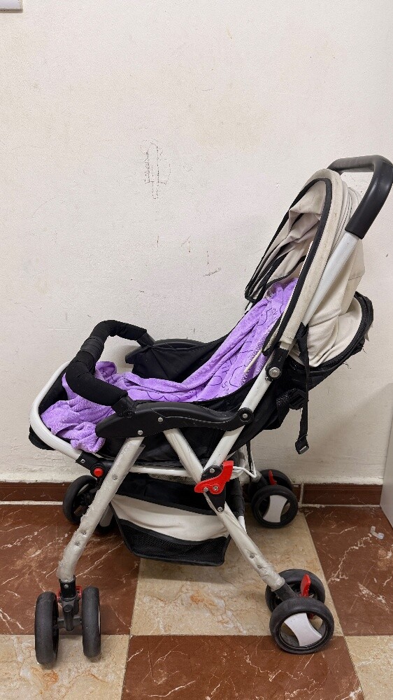 baby stroller - good condition - 4