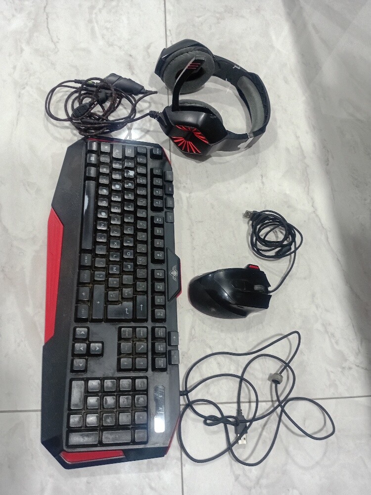 key board headphone and mouse gamer - 2