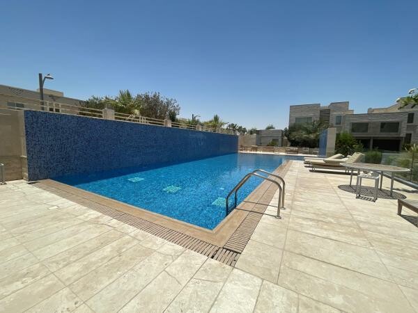 Elegant Villa in Al Maamoura - 6
