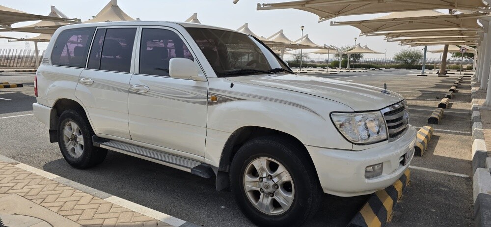 LANDCRUISER V6 - 7