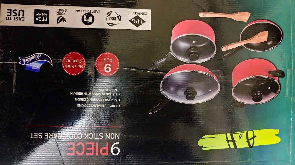 brand new sealed pack  100 RIYAL on - 2
