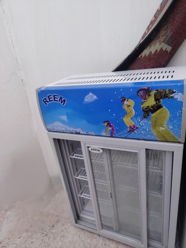 للبيع ثلاجة عرض جنرال ممتازه جدا - 1
