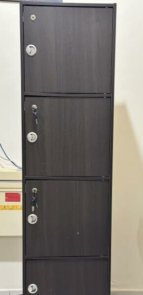 cabinet for sale , good condition - 1