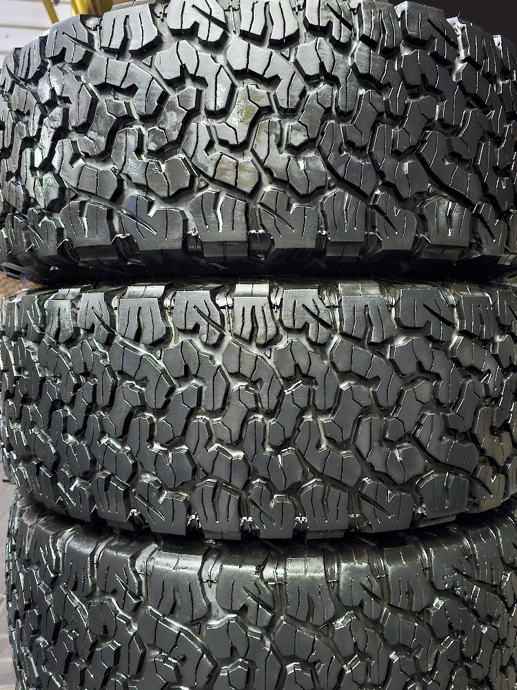 275-65-17,,,, BFGOODRICH  brand - 9
