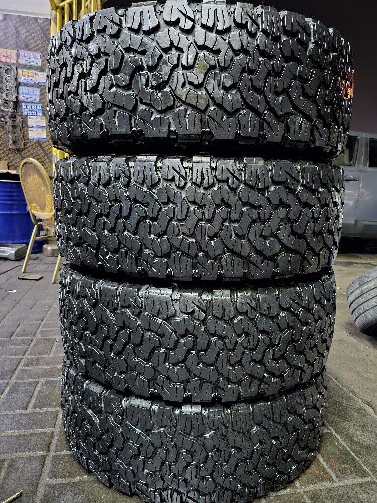 275-65-17,,,, BFGOODRICH  brand - 4
