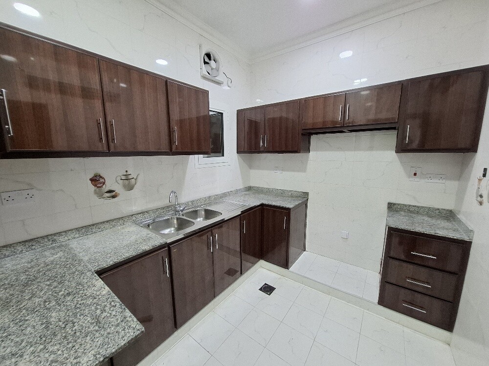 Apartment in Khalifa City 6900 - 1
