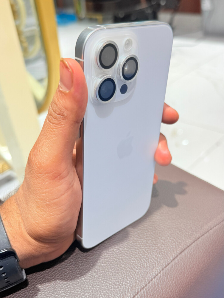 iPhone 16pro max - 3