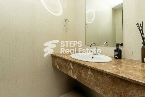 Apartment for Sale in Porto Arabia - 11