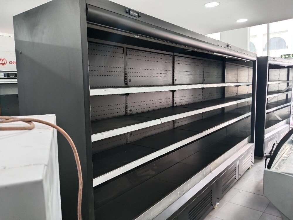 4 Meeter Open Chiller - 2