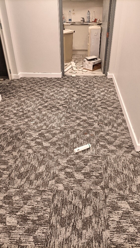 office tiles carpet - 13