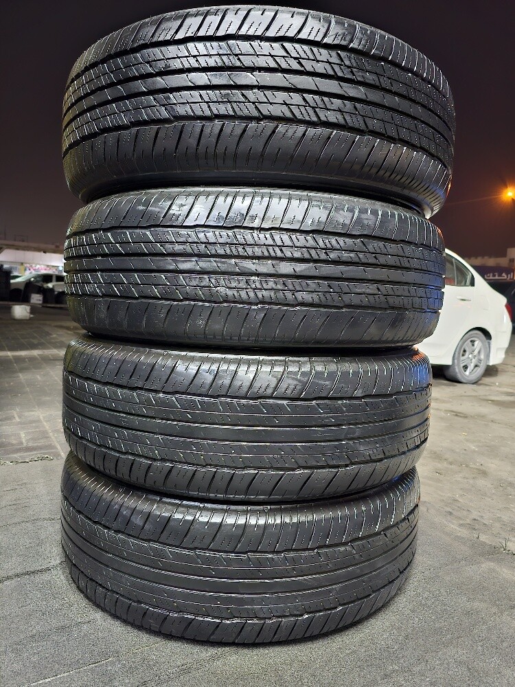 265-70-18,,,, Dunlop brand - 11