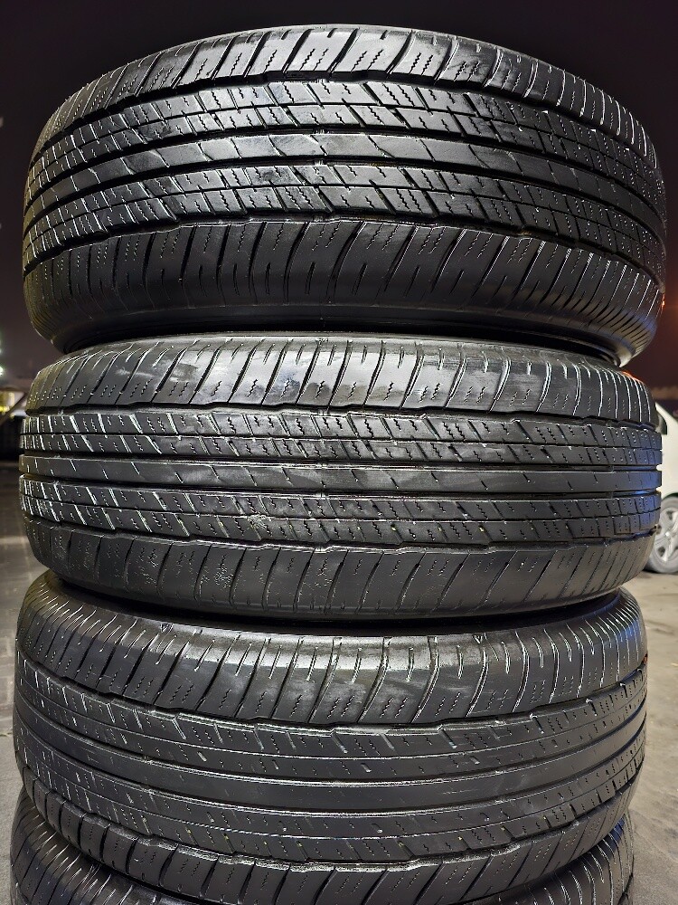 265-70-18,,,, Dunlop brand - 4