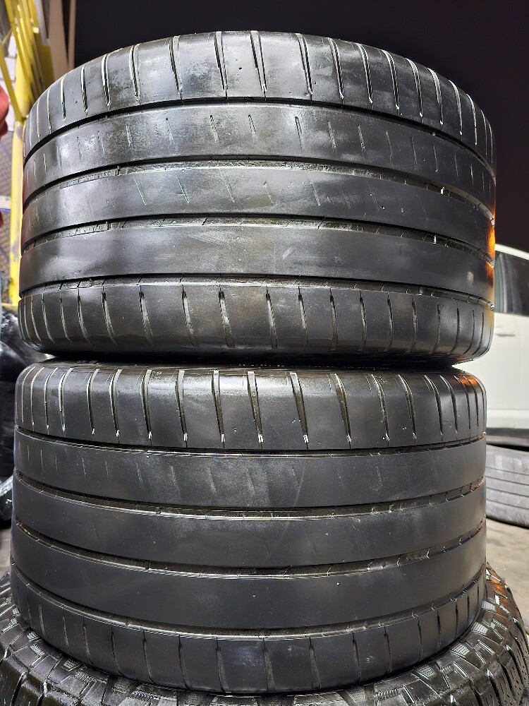 305-30-21,,,Michelin brand - 9