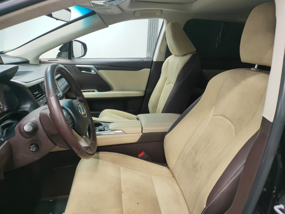 لكزس ار اكس 350 موديل 2019 - 6