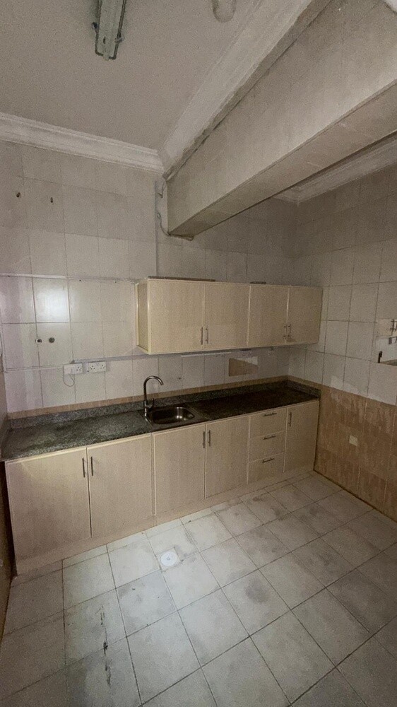 BIG 2 BEDROOM 4500 @MADINAKHALIFA - 2