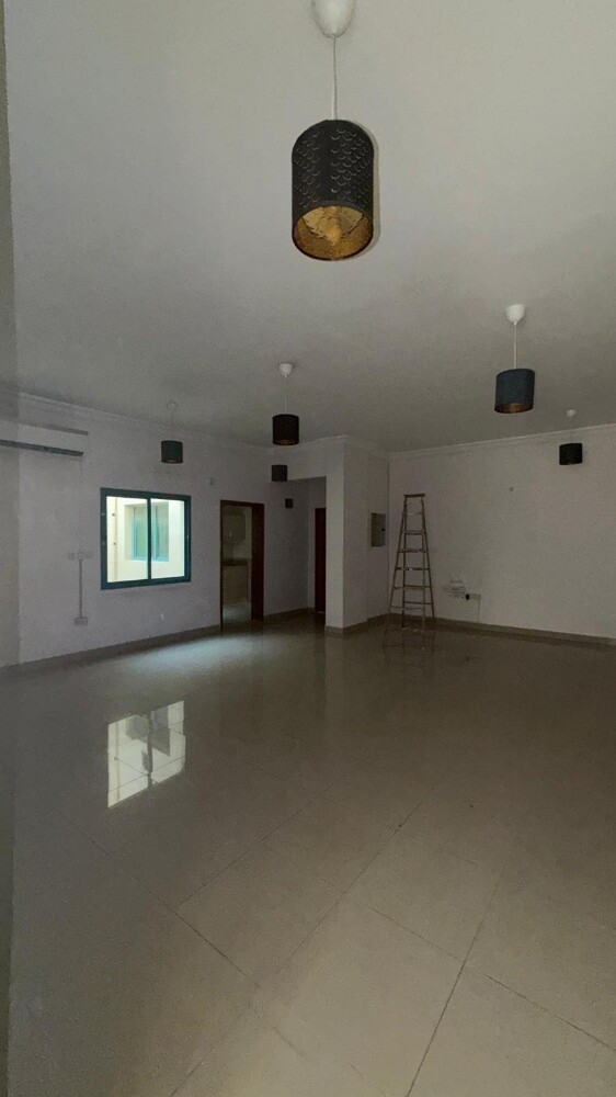 BIG 2 BEDROOM 4500 @MADINAKHALIFA - 5
