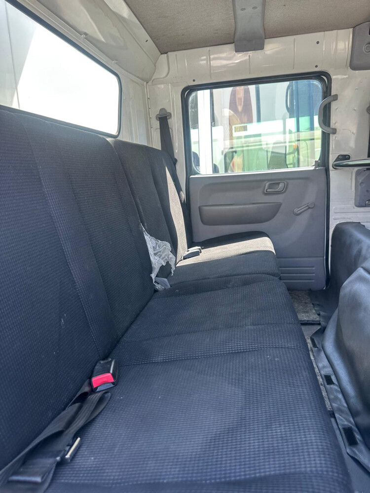 Mitsubishi Fuso with Refrigerator  - 18