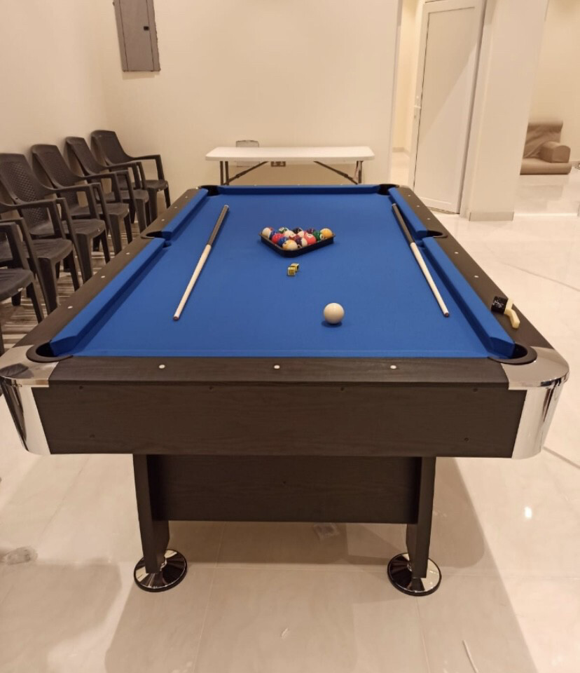 Billiard pool table 8 feet  - 2