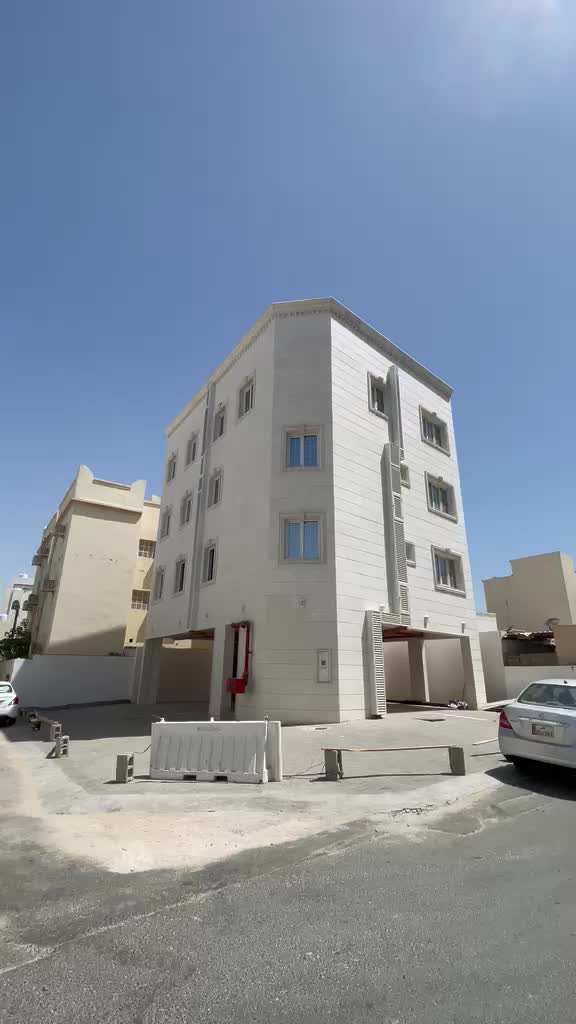 بن عمران للبيع عمارة جديدة 243 م - 16