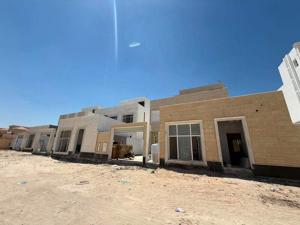 ازغوى للبيع 2 فيلا موقع ممتاز  - 2