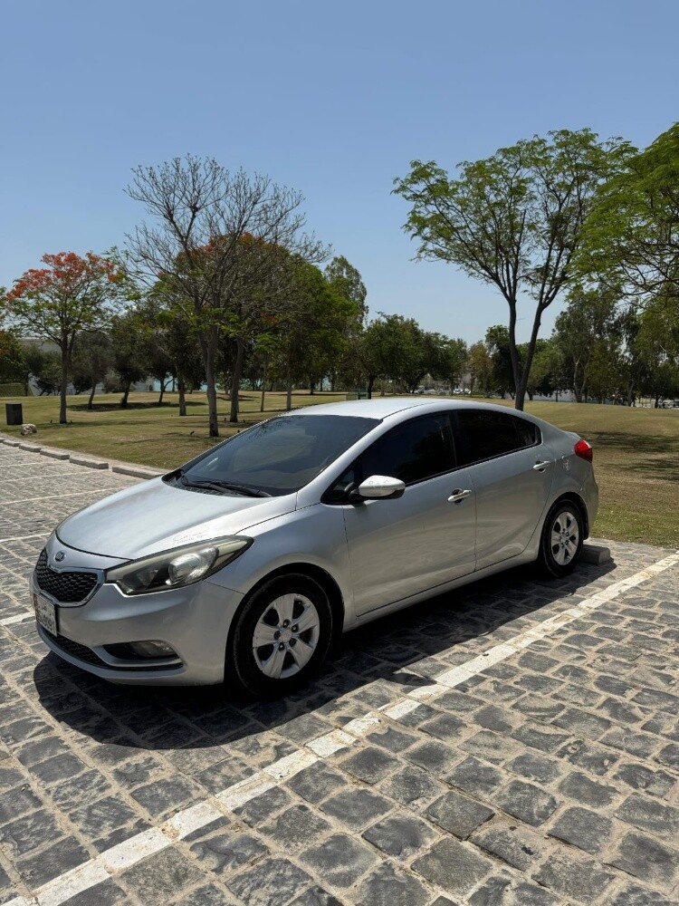 kia cerato 2013 model .... - 1