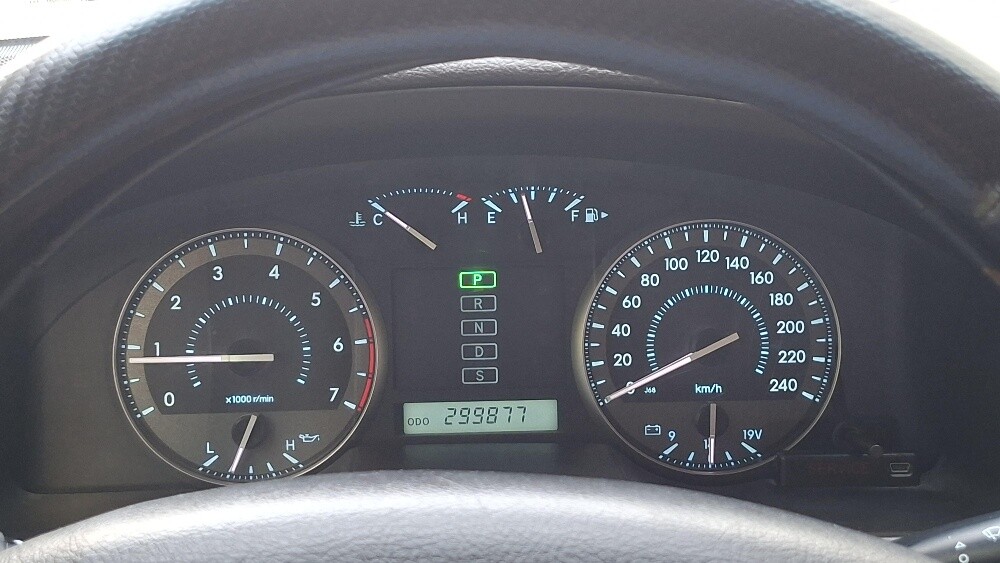 Toyota Land Cruiser 2010 - 10
