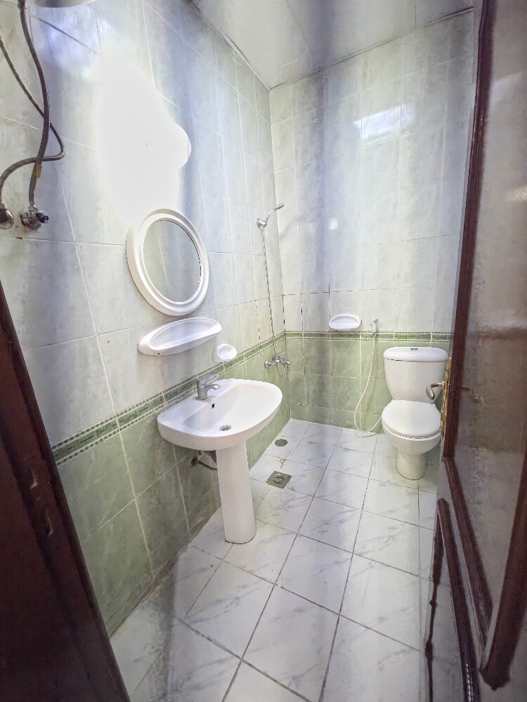 Flats for rent in bin - 5