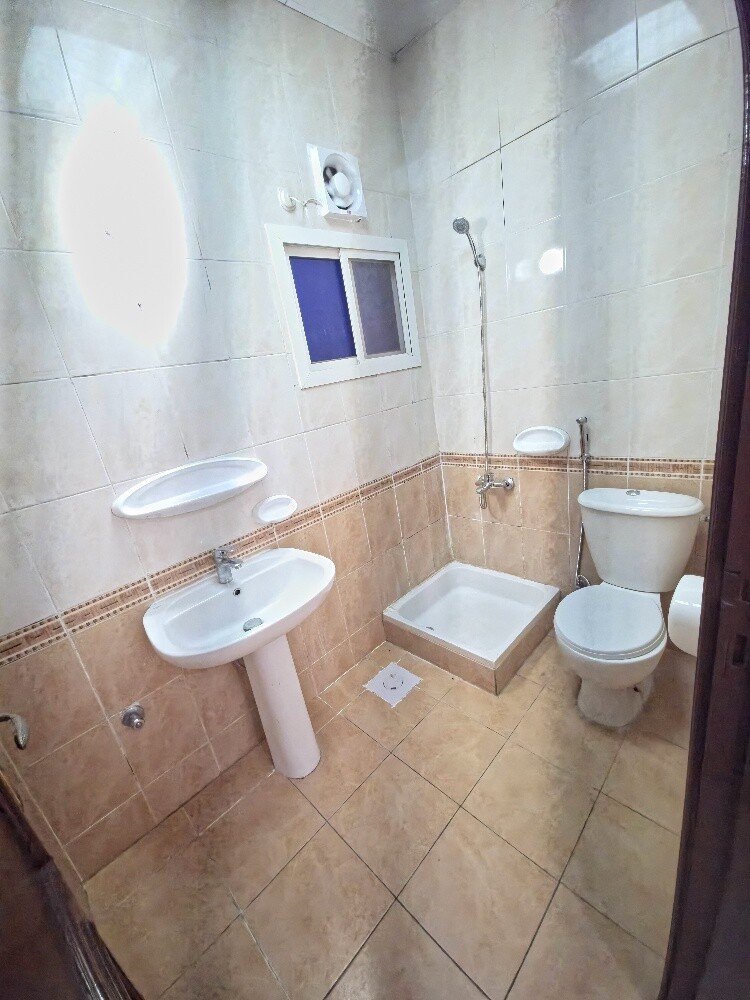 Flats for rent in bin - 9
